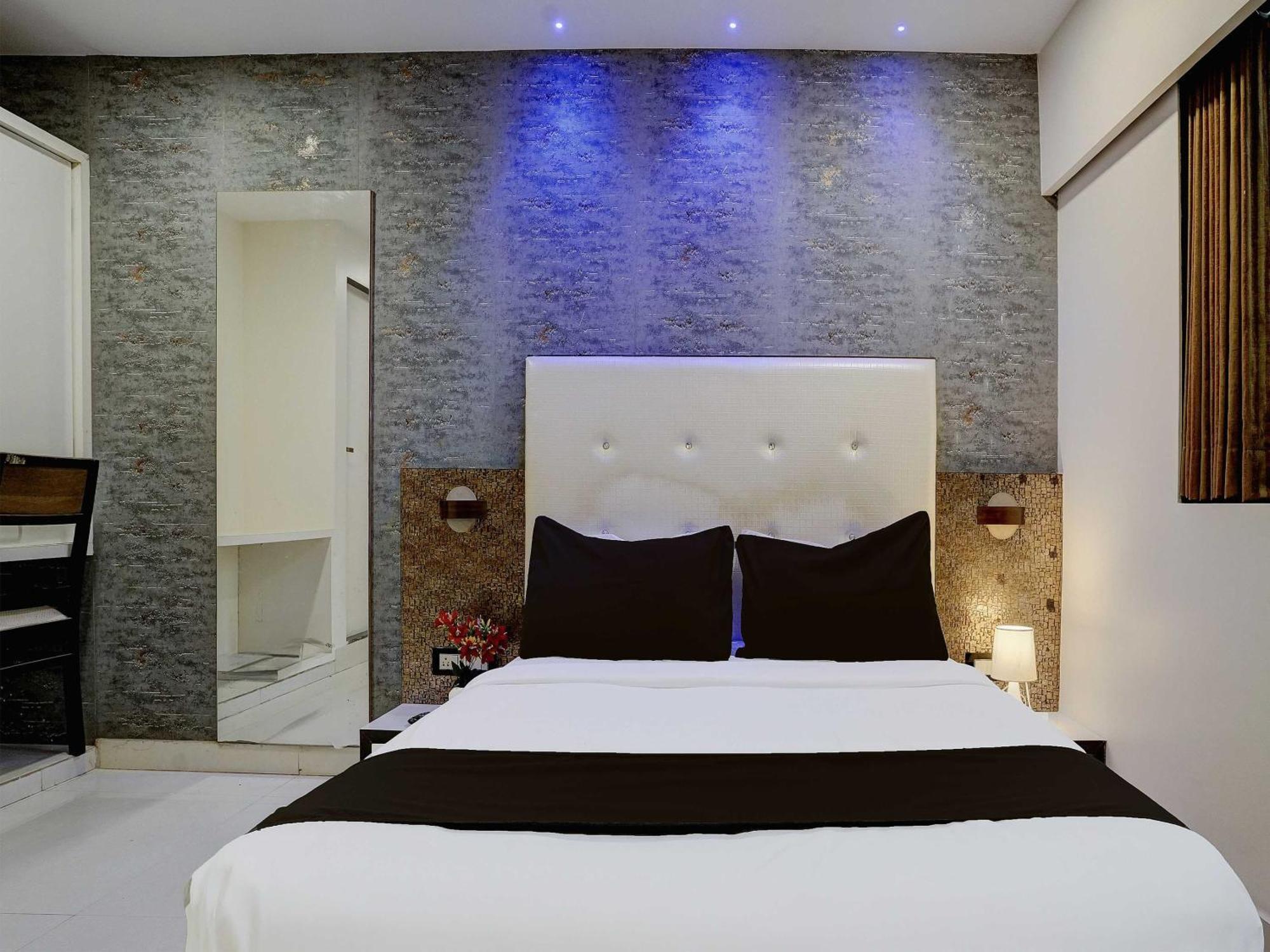 Hotel O Golden Star 孟买 外观 照片